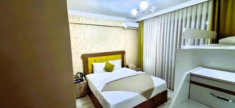 Ranzalı Aile Odası, Şehir Manzaralı, Balkonlu
