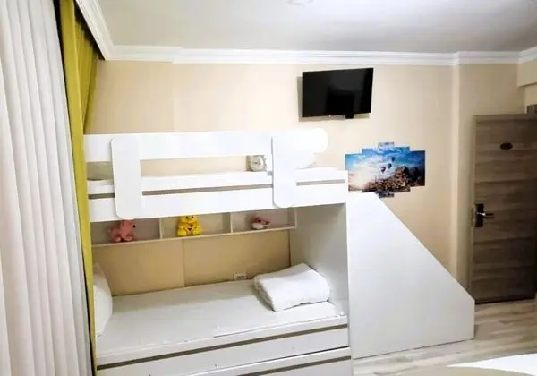 Ranzalı Aile Odası, Şehir Manzaralı, Balkonlu