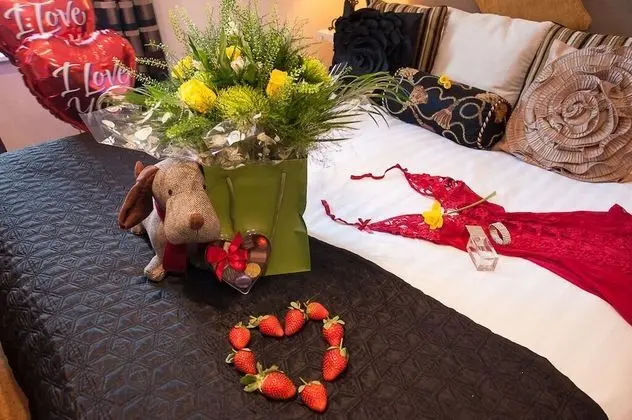 Çatı Katı Süiti (Penthouse) (Love Snug)