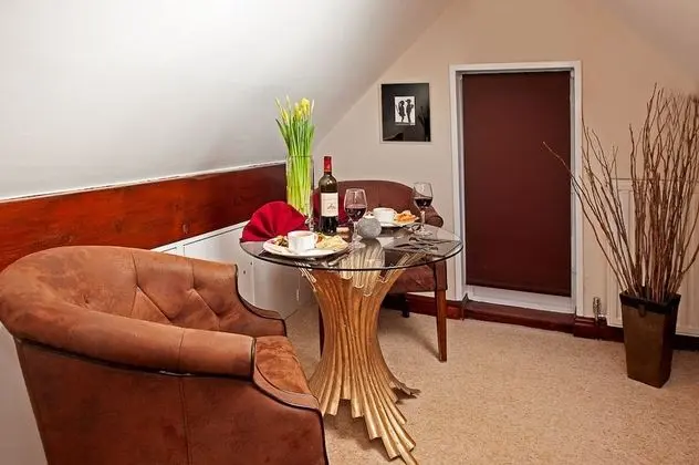 Çatı Katı Süiti (Penthouse) (Love Snug)