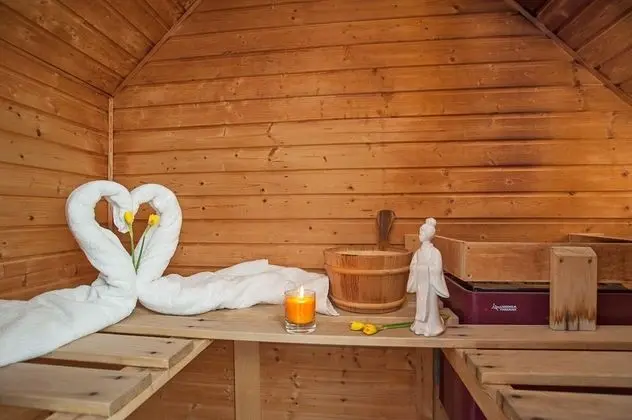Çatı Katı Süiti (Penthouse) (Love Snug)