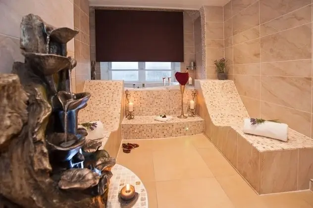 Deluxe Tek Büyük Yataklı Oda (Tivoli)