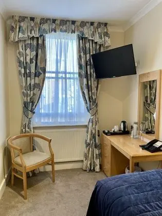 Standard Tek Kişilik Oda, Banyolu/Duşlu