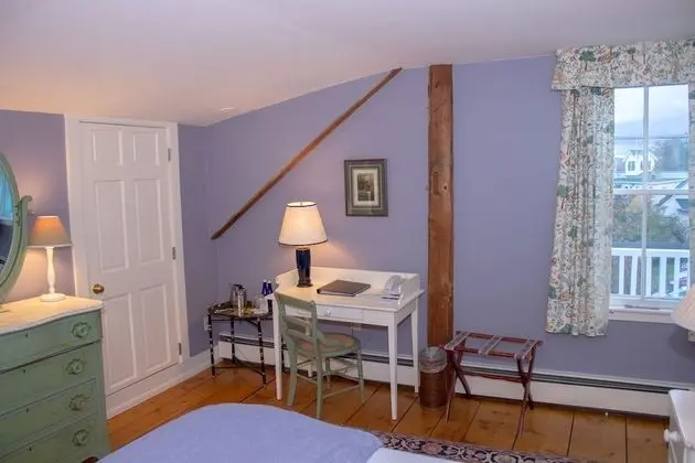 Classic Room, 1 Queen Bed OR 1 Full Bed