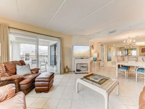 Daire (Windjammer 412)