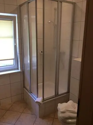 Classic Tek Büyük Yataklı Oda