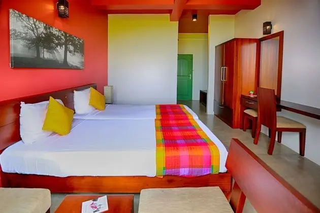 Deluxe Üç Kişilik Oda, Tepe Manzaralı