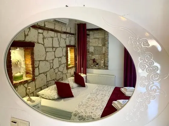 Çift Kişilik, Havuz Manzaralı
