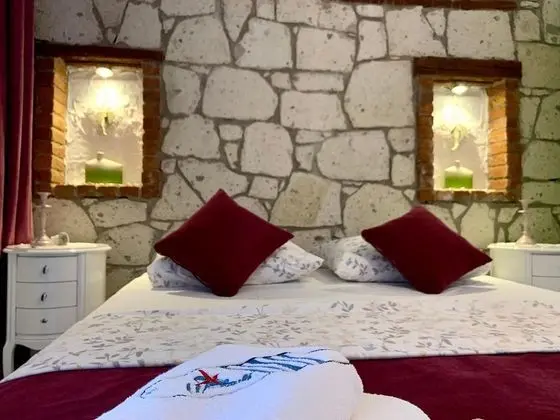 Çift Kişilik, Havuz Manzaralı