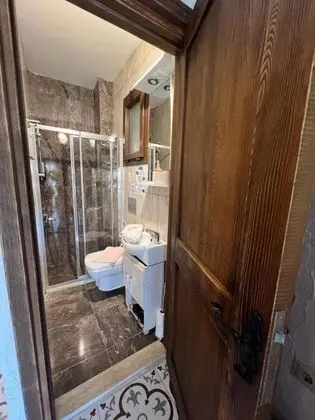 Çift Kişilik, Havuz Manzaralı