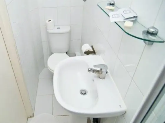 Tek Kişilik Oda, Banyolu/Duşlu