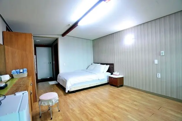 Standard Oda, Teras (14PY, Free Extra Person Charge Promo)