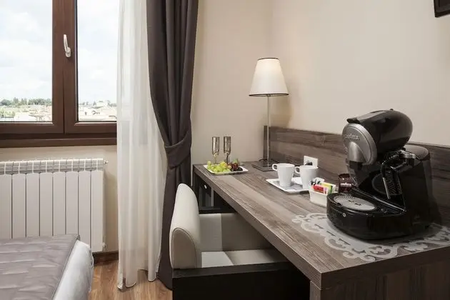 Tek Büyük Yataklı Oda