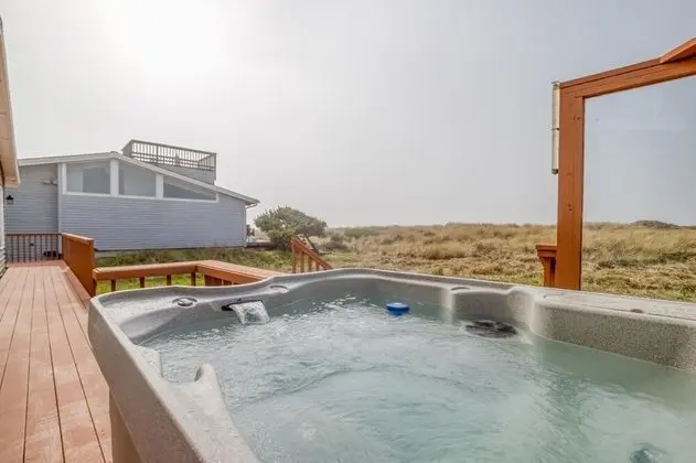 Ev, Birden Çok Yatak, Plaj Manzaralı (Windsong Hideaway)