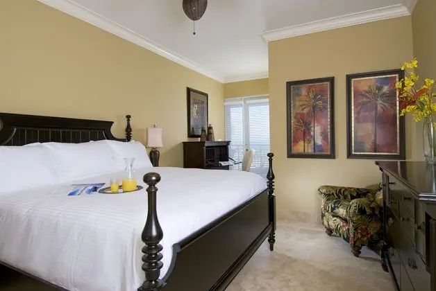 Suit Ocean Front One Bedroom