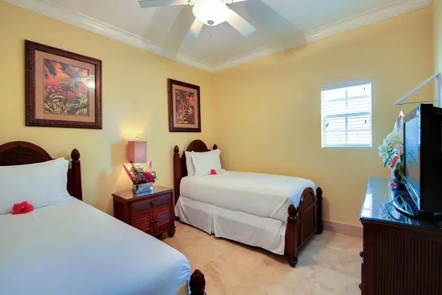 Suit Ocean Front Two Bedrooms