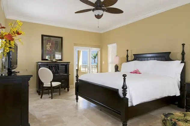 Suit Ocean Front Two Bedrooms