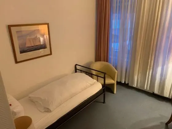 Basic Tek Kişilik Oda