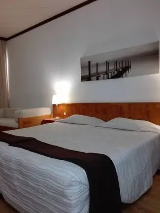 Standard Tek Büyük veya İki Ayrı Yataklı Oda