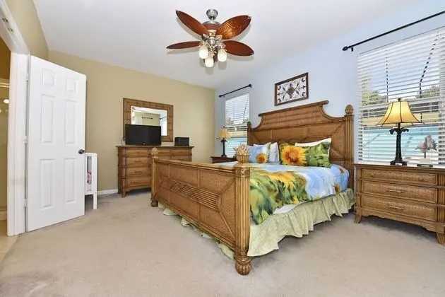 Family Villa, 6 Yatak Odası, Kişiye Özel Havuzlu