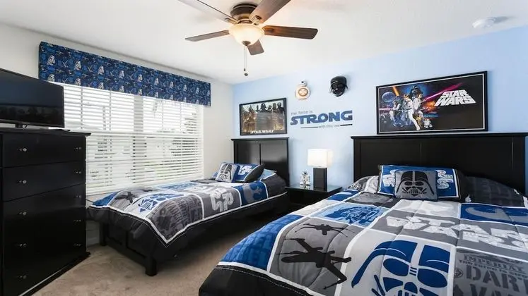 Villa, 6 Yatak Odası, Kişiye Özel Havuzlu (2712ML (IPHAP-WH))