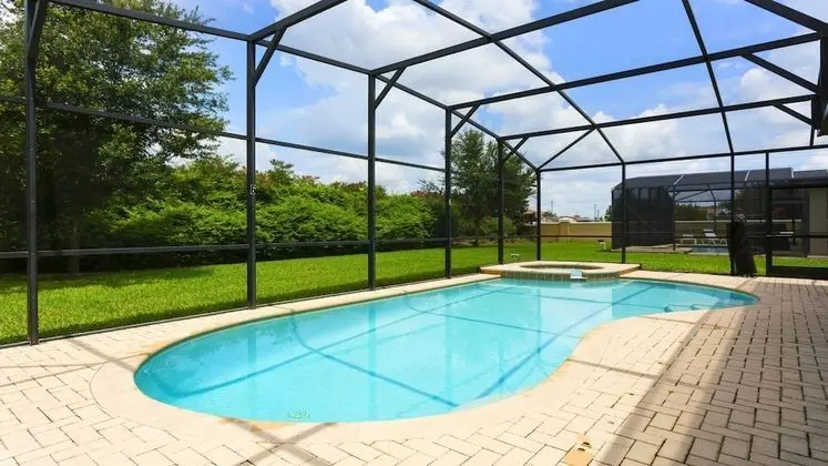 Villa, 6 Yatak Odası, Kişiye Özel Havuzlu (2712ML (IPHAP-WH))