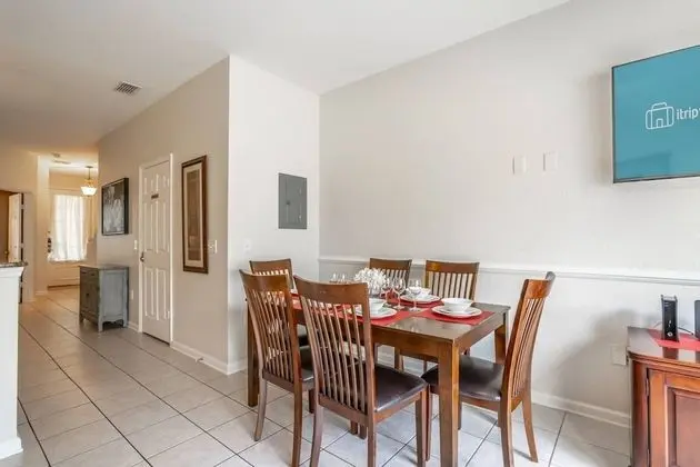 Apart Daire (2582 Windsor Hills)