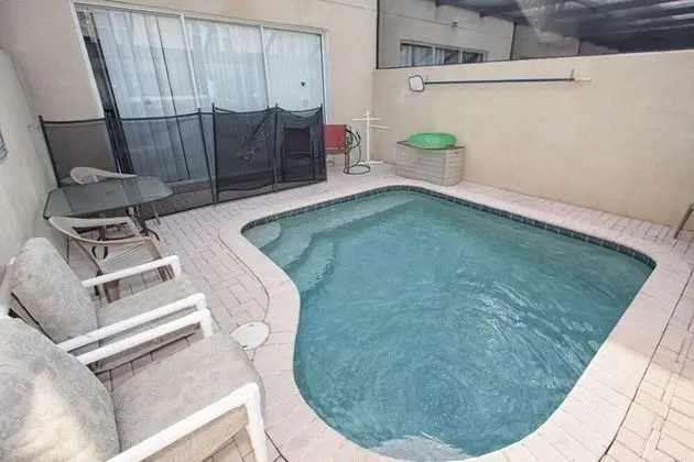 Apart Daire (7669 Windsor Hills)