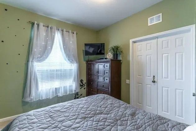 Daire (2784 Windsor Hills)