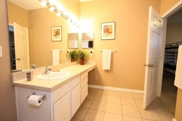 Daire (2784 Windsor Hills)