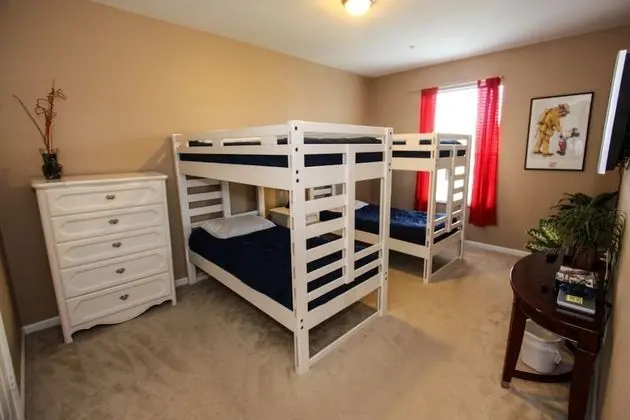 Daire (2784 Windsor Hills)