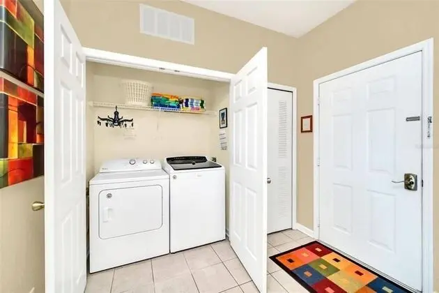 Daire (2784 Windsor Hills)