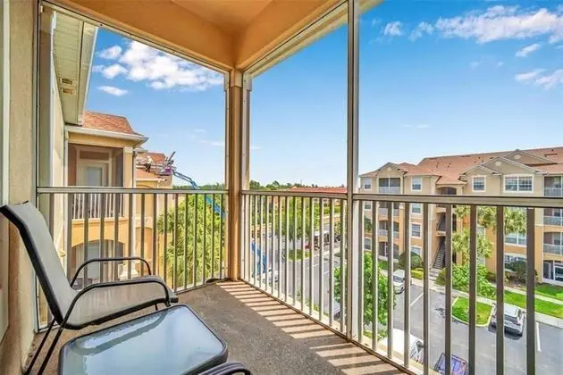 Daire (2784 Windsor Hills)