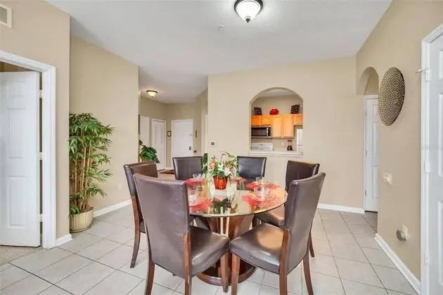 Daire (2784 Windsor Hills)