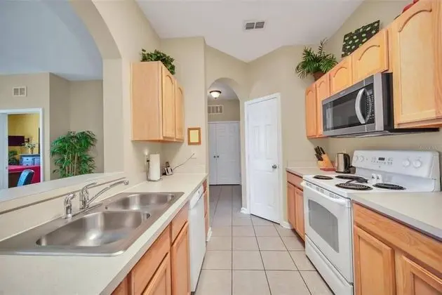 Daire (2784 Windsor Hills)