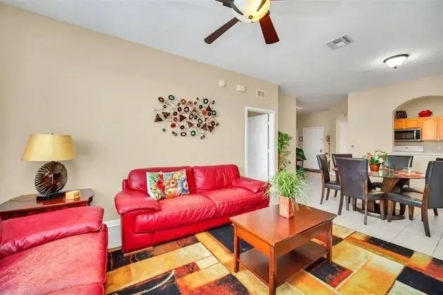 Daire (2784 Windsor Hills)