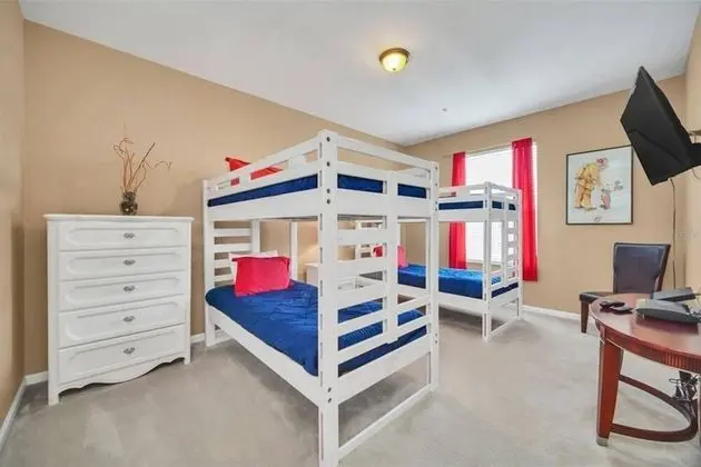 Daire (2784 Windsor Hills)