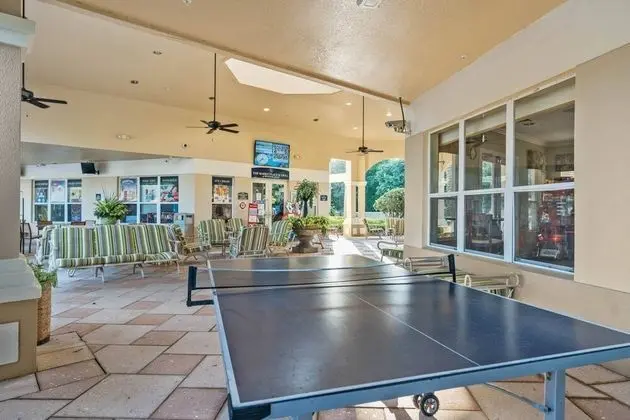 Daire (2784 Windsor Hills)