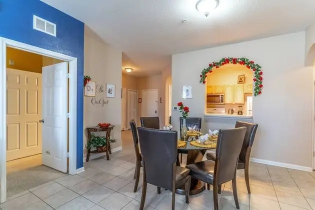 Daire (2784 Windsor Hills)