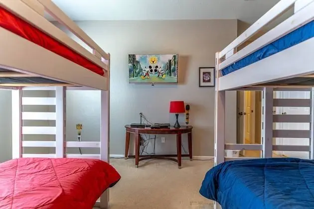 Daire (2784 Windsor Hills)