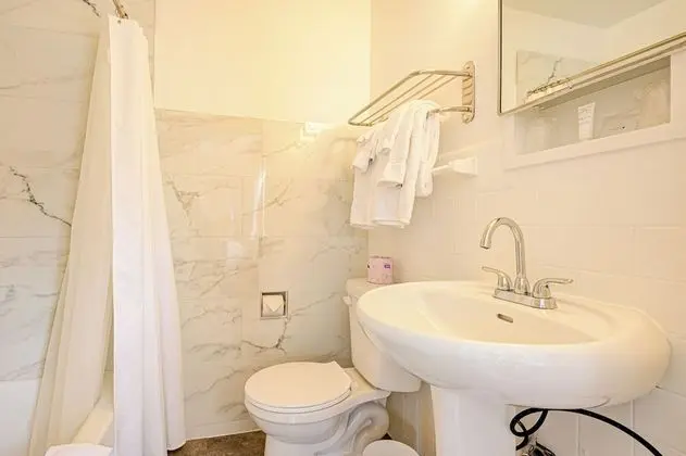 Classic Oda, 2 Çift Kişilik Yatak, Sigara İçilmez, Özel Banyo