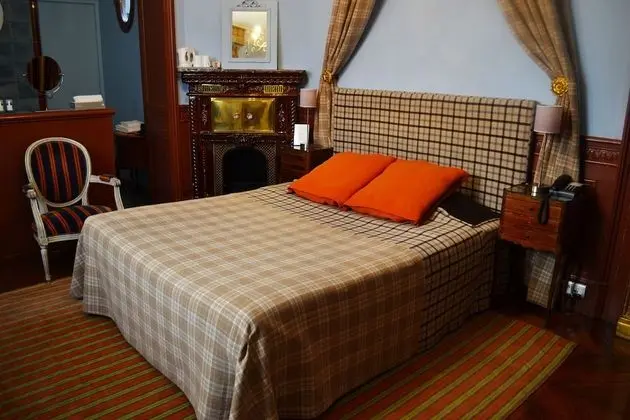 Deluxe Tek Büyük Yataklı Oda