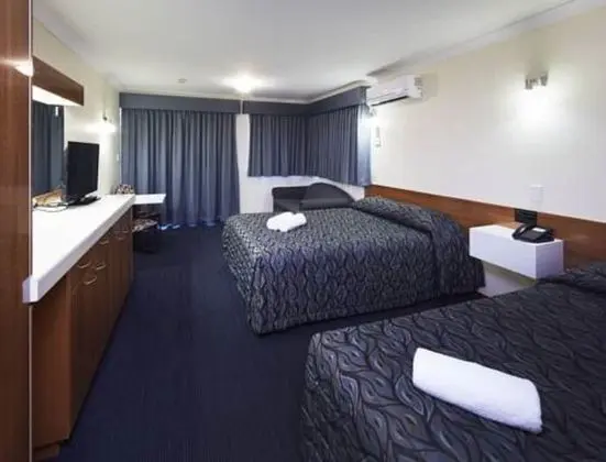Tek Büyük veya İki Ayrı Yataklı Oda