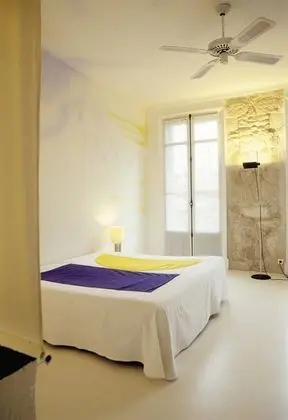 Premium Tek Büyük Yataklı Oda