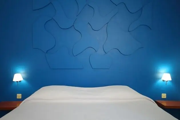 Tek Büyük Yataklı Oda (Creation)