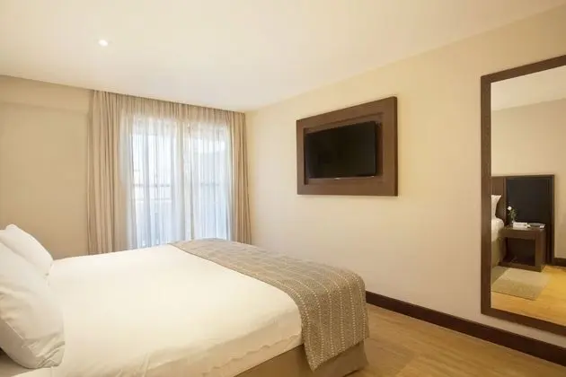 Superior com Cama Casal