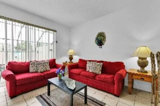 TOWNHOME