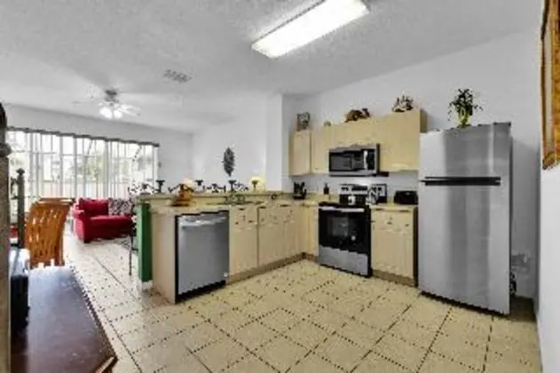 TOWNHOME