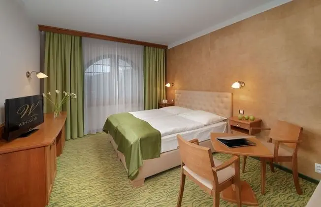 Tek Büyük Yataklı Oda (With Extra Bed)