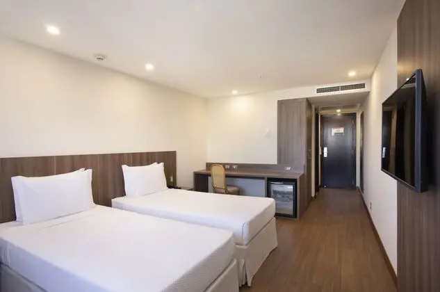 Standard com 2 Camas de Solteiro